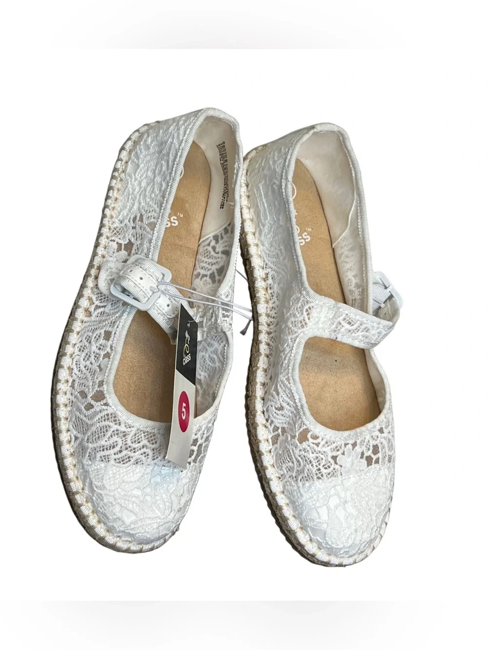 NWT Art class White Lace Mary Jane Girls Espadrille Flats - Size 5